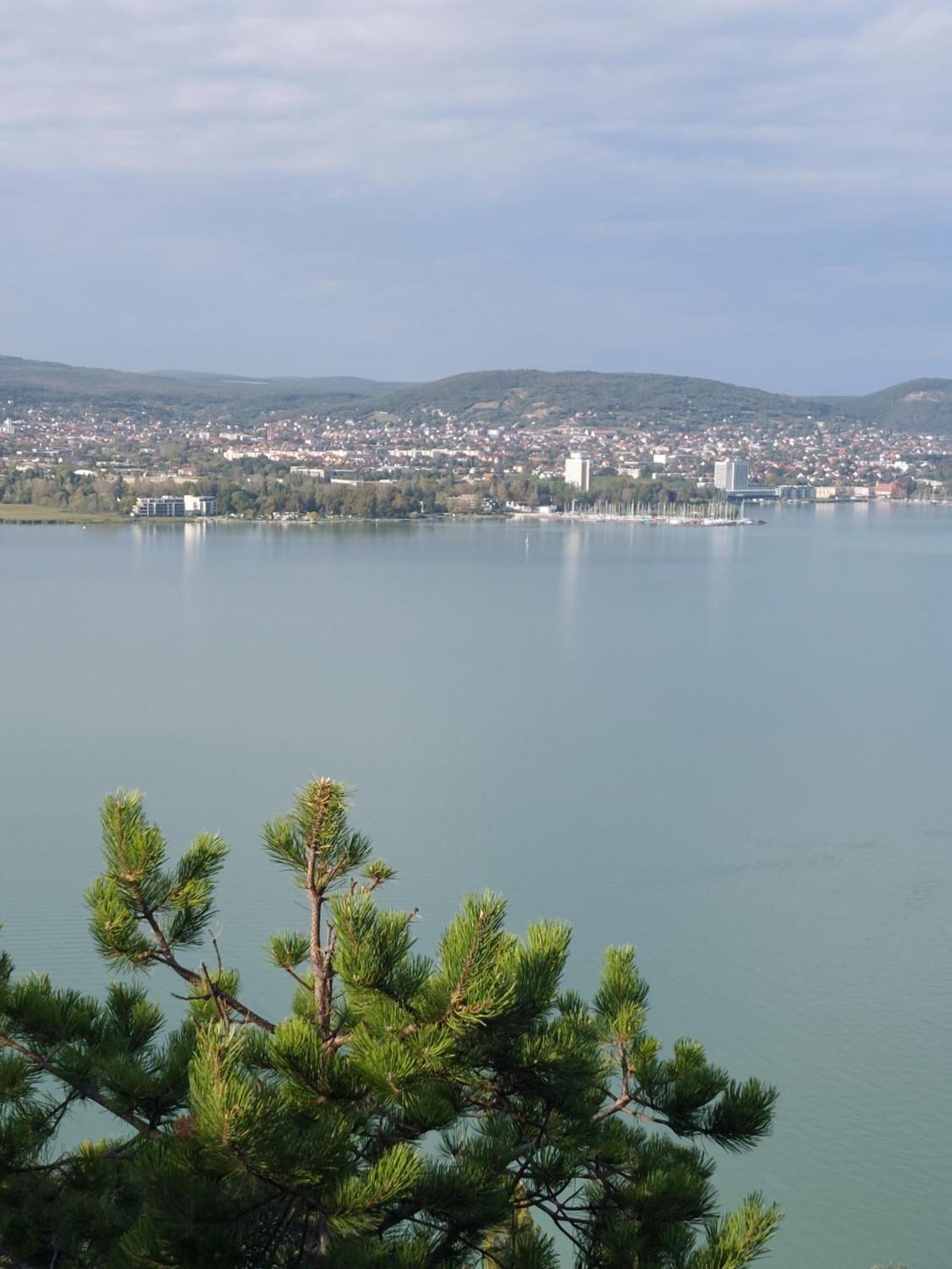Babamuzeum Apartman Тихань Екстер'єр фото