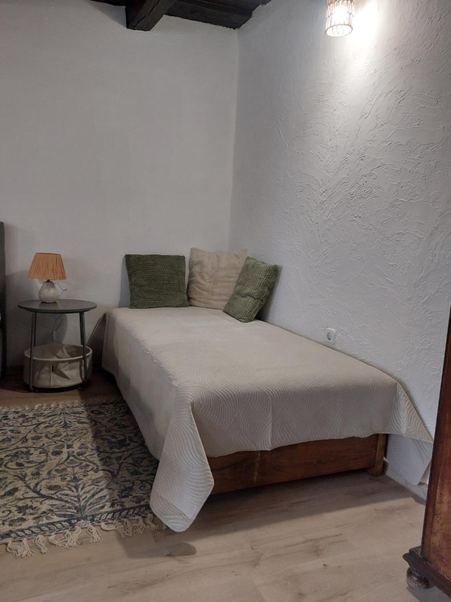 Babamuzeum Apartman Тихань Екстер'єр фото